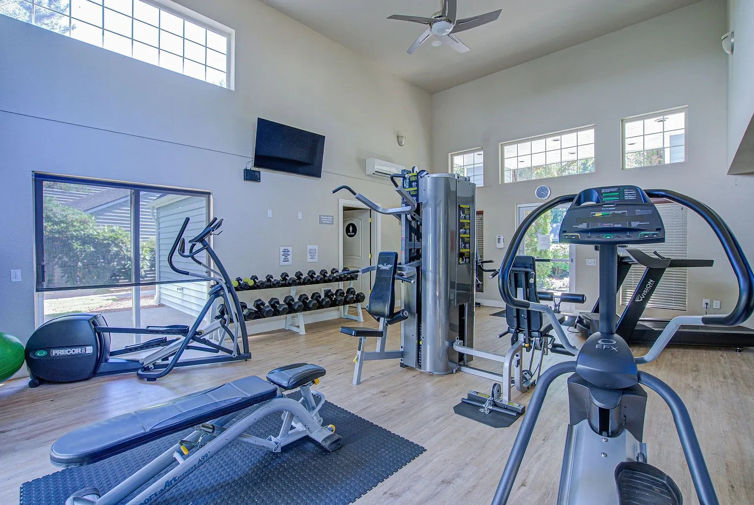 PARKGROVE APARTMENTS – photo 4