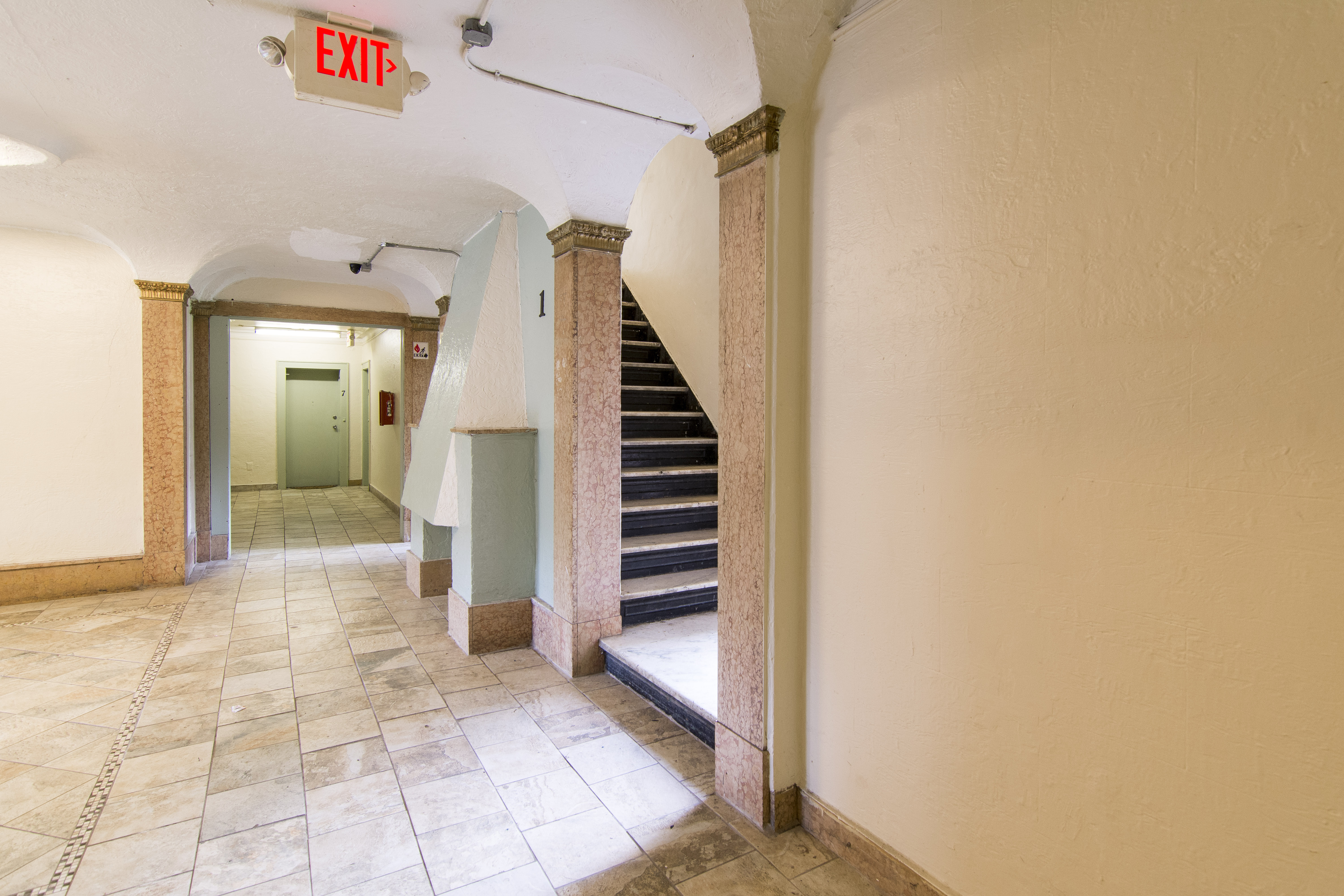 120 N Oraton Pkwy unit d46 – photo 3
