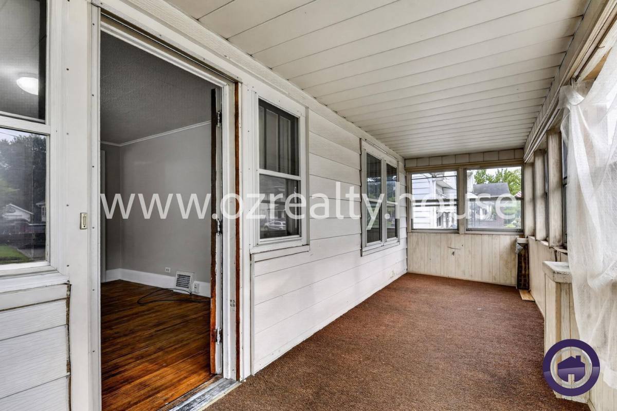 3644 Leybourn Ave – photo 4