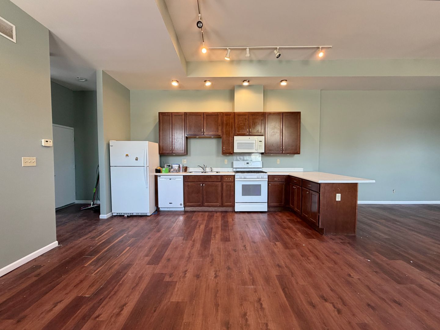 3901 Folsom Ave unit 3901 – photo 2