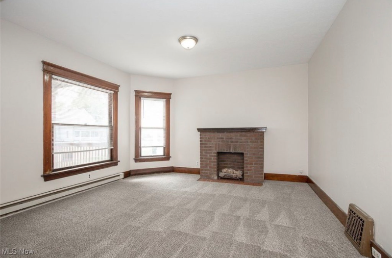 518 Washington Ave unit 518 – photo 4