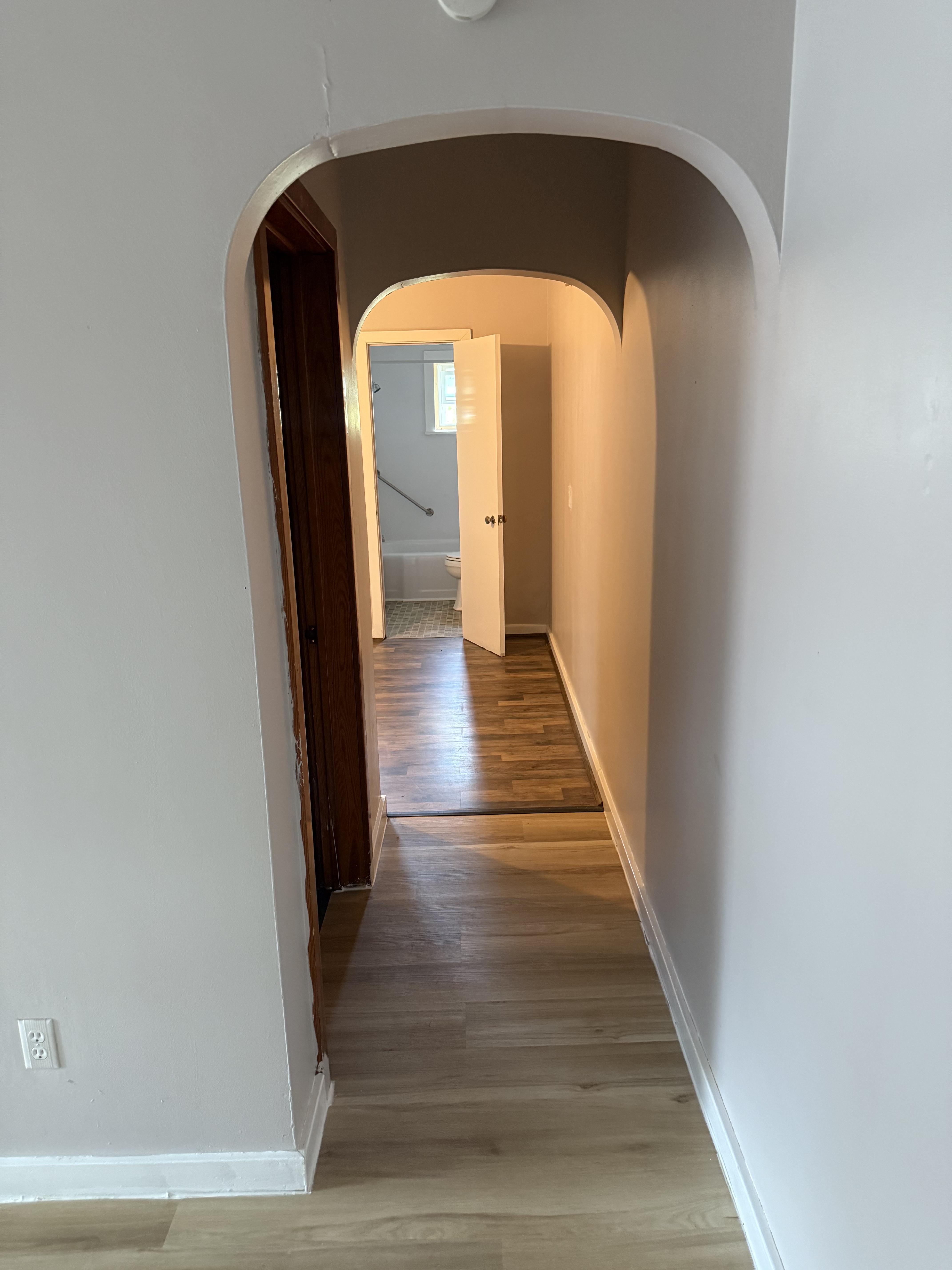 41 S Oak St unit Apt 5 – photo 3