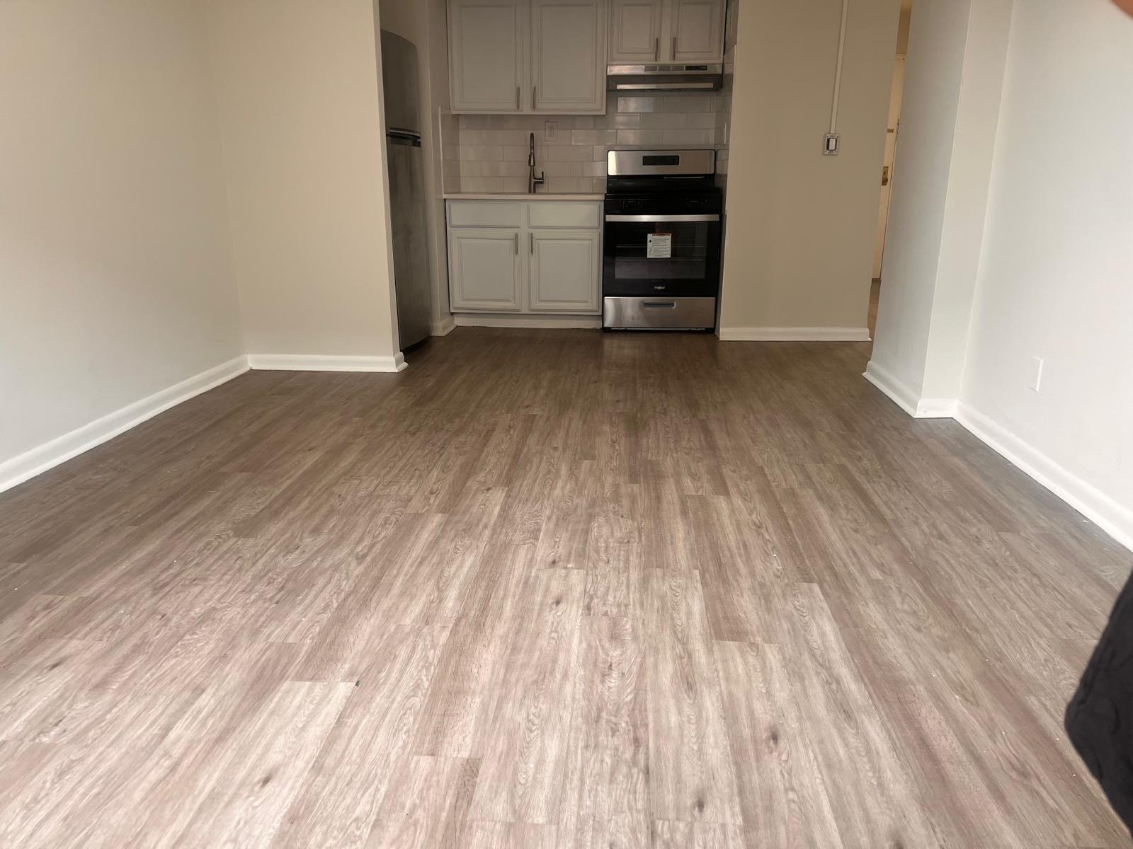 110 Washington St – photo 3