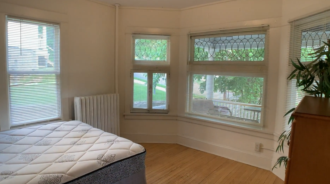 614 E Buffalo St unit 1 – photo 5