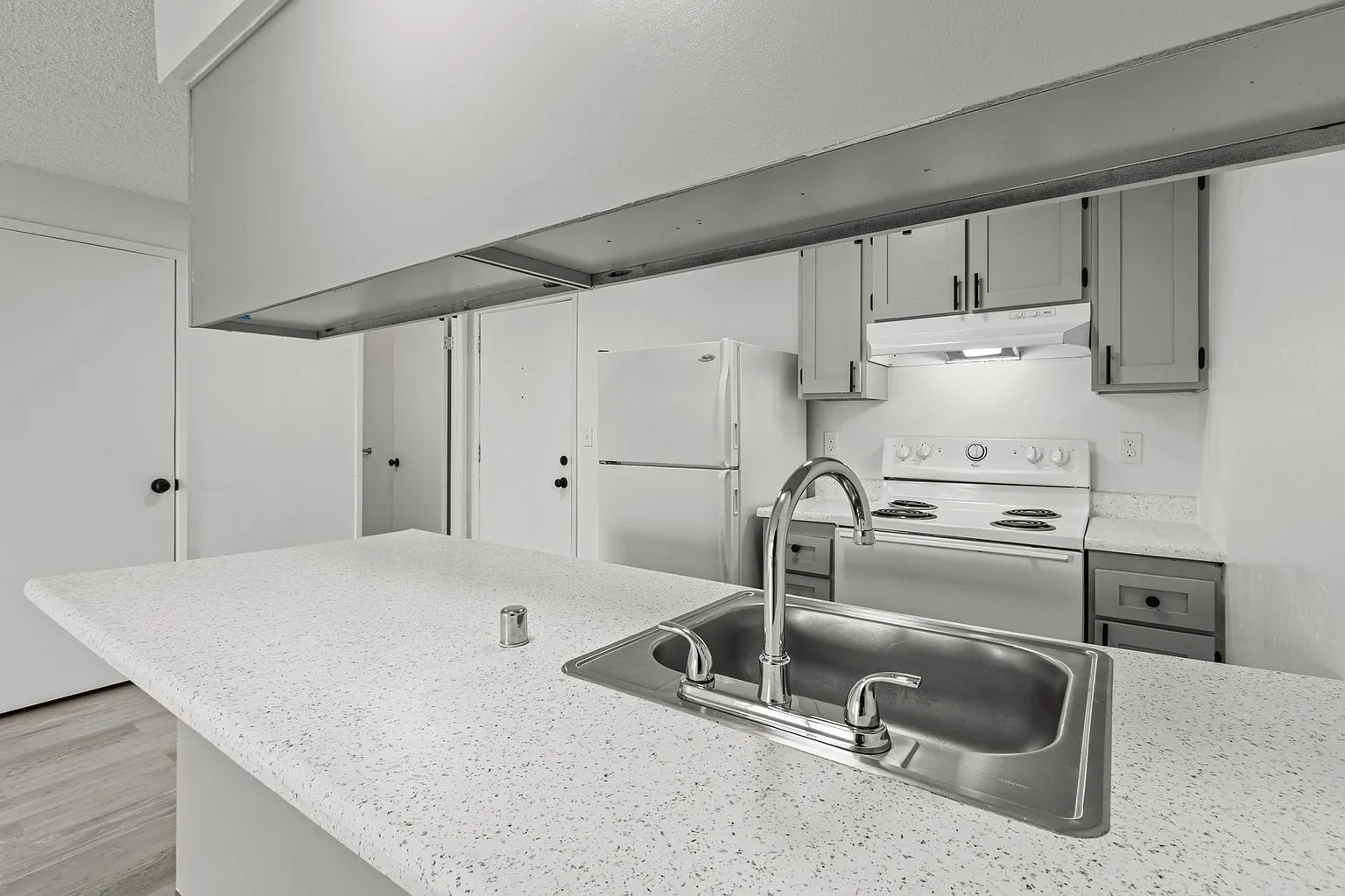 Cedar Green Apartments – photo 2