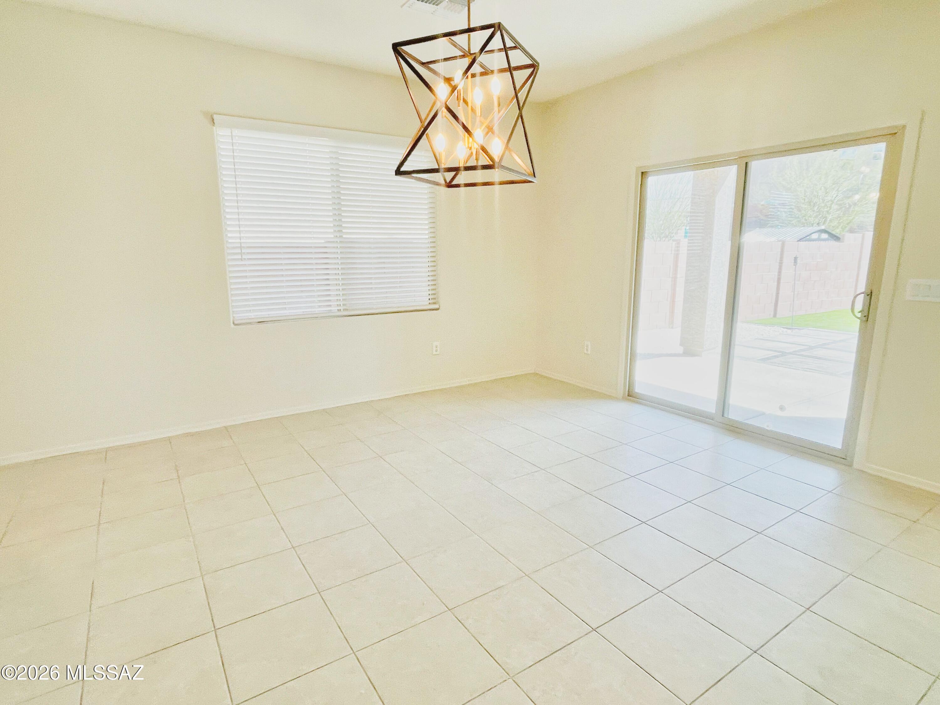 866 E Artesia Pl – photo 3