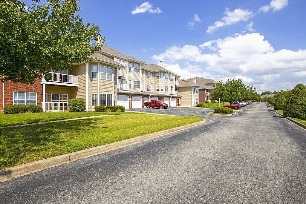 The Legends Apartments – photo 2