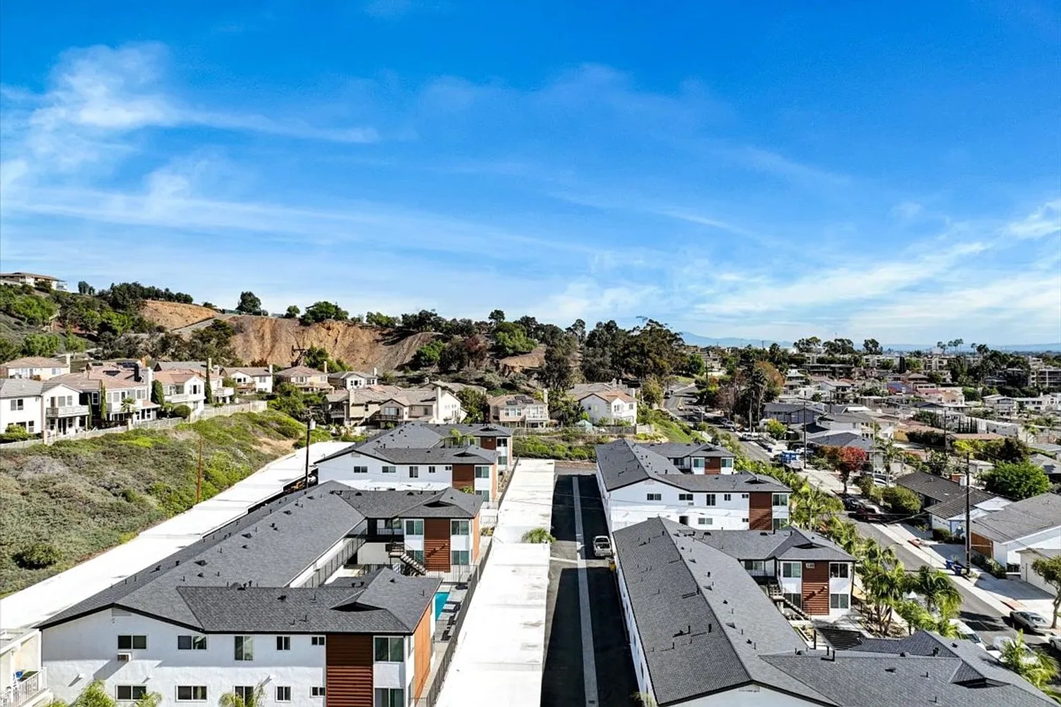 The Heights at Signal Hill – photo 2