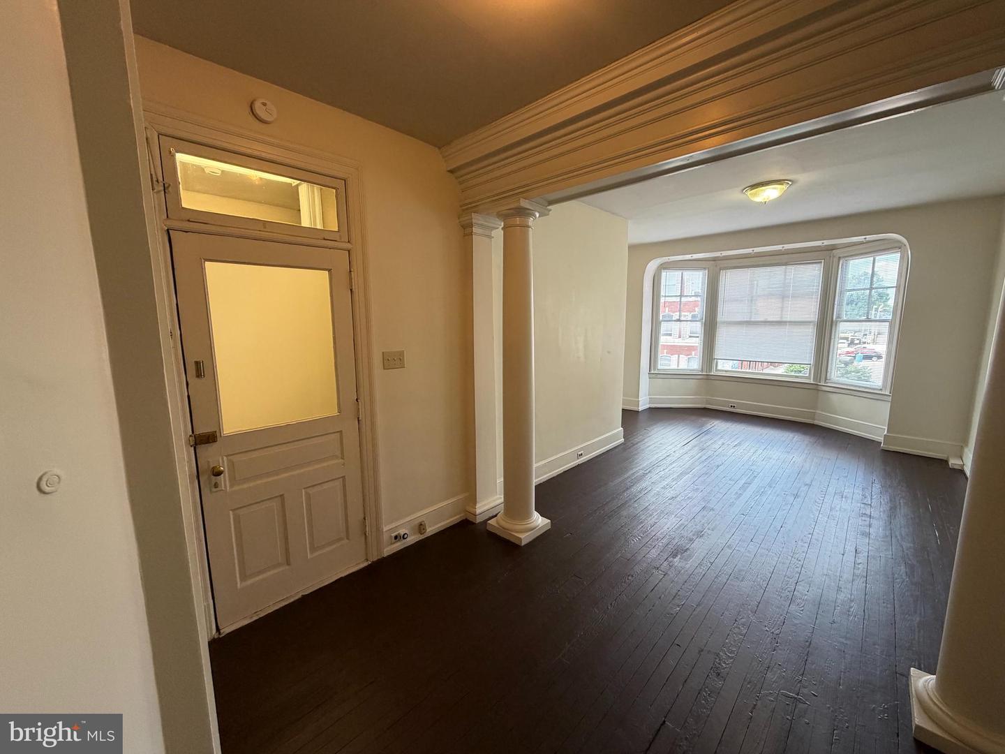 132 W Market St unit 2A – photo 1