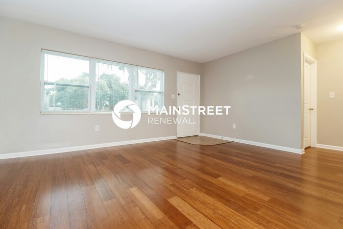 723 Sunset Dr – photo 4