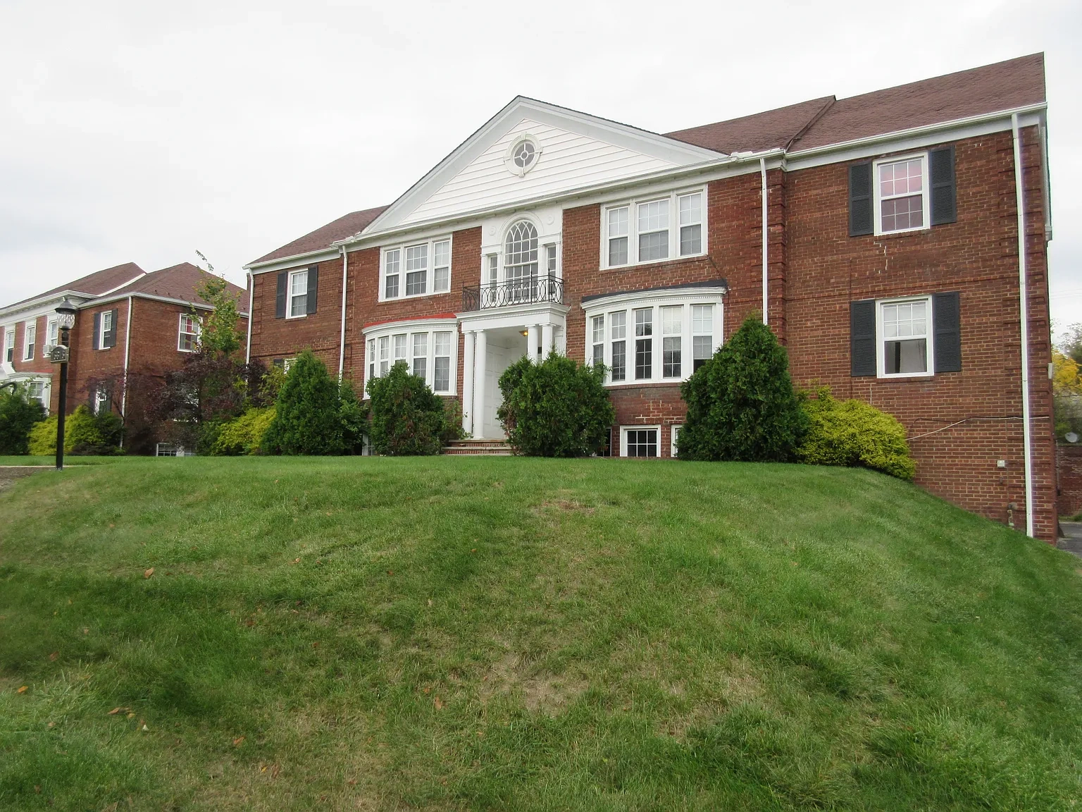 Shaker Heights on Van Aken – photo 5