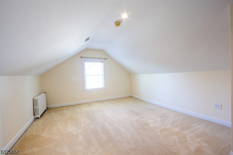 16 Columbus Ave – photo 5