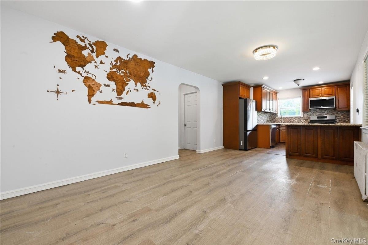 260-70 73rd Ave #1ST – photo 2