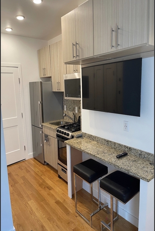 16 5th St unit 18 – photo 2