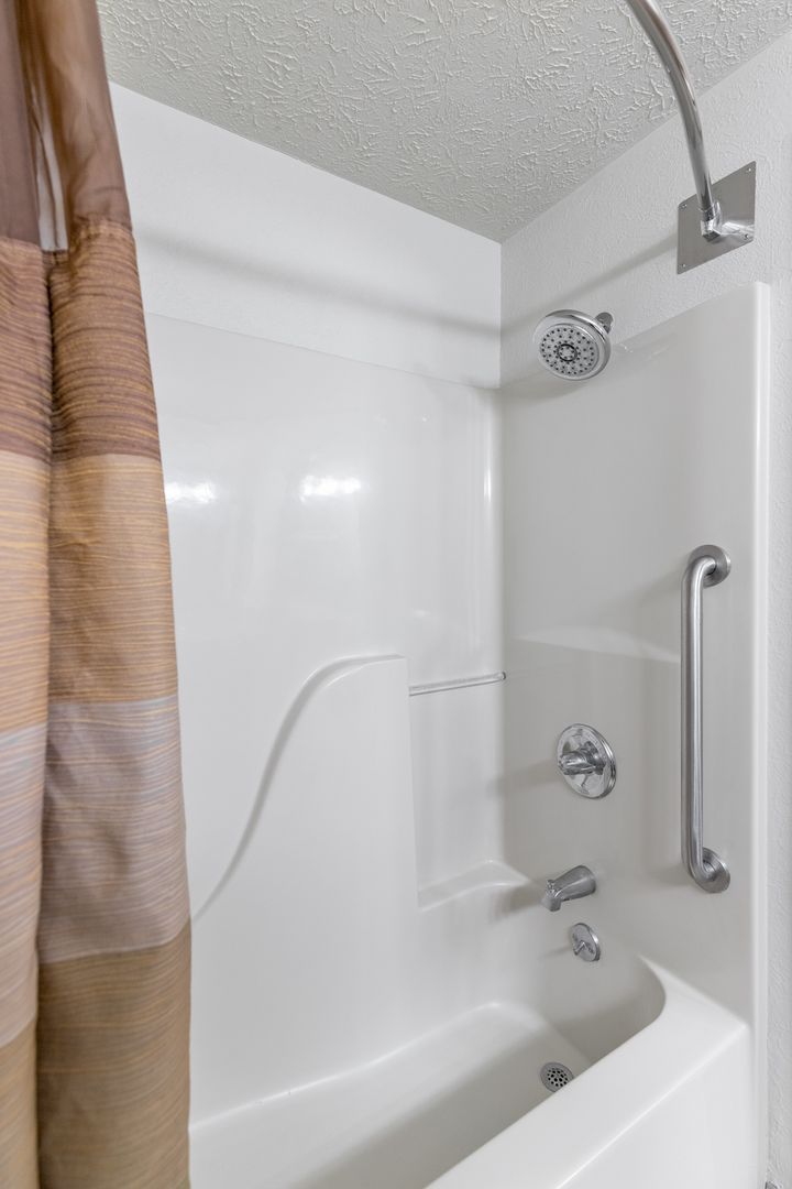 44128 Fairground Rd unit 232 – photo 5