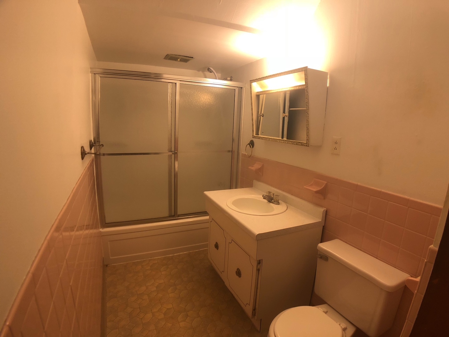 598 E Maiden St unit 3 – photo 4