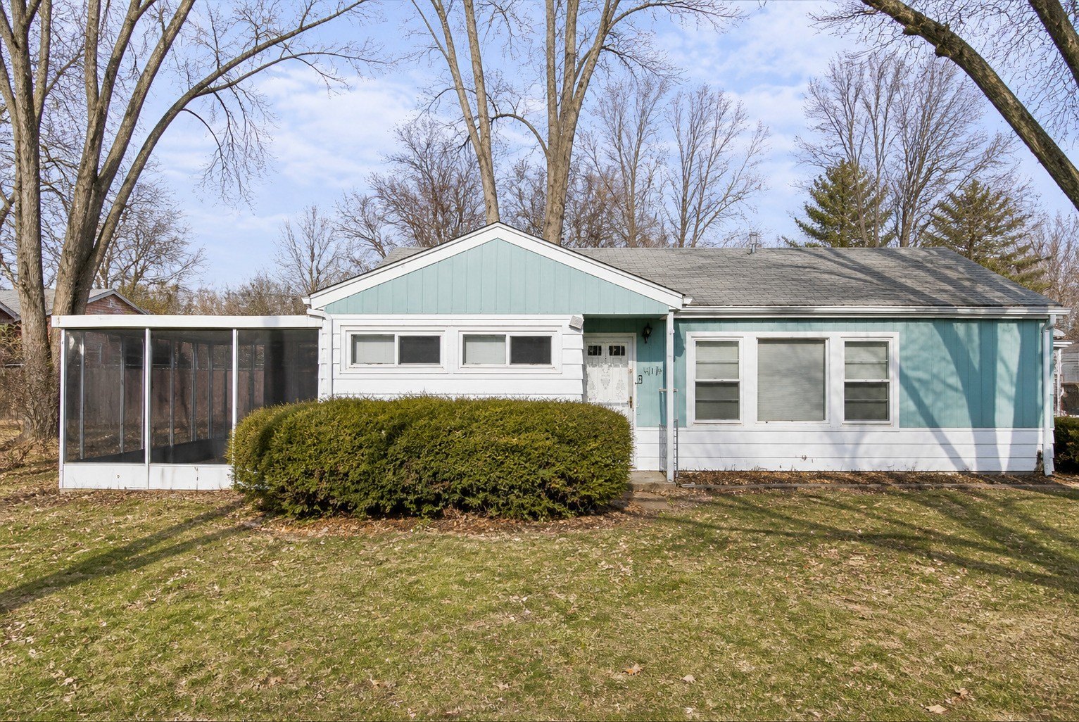 17306 Holmes Ave – photo 2