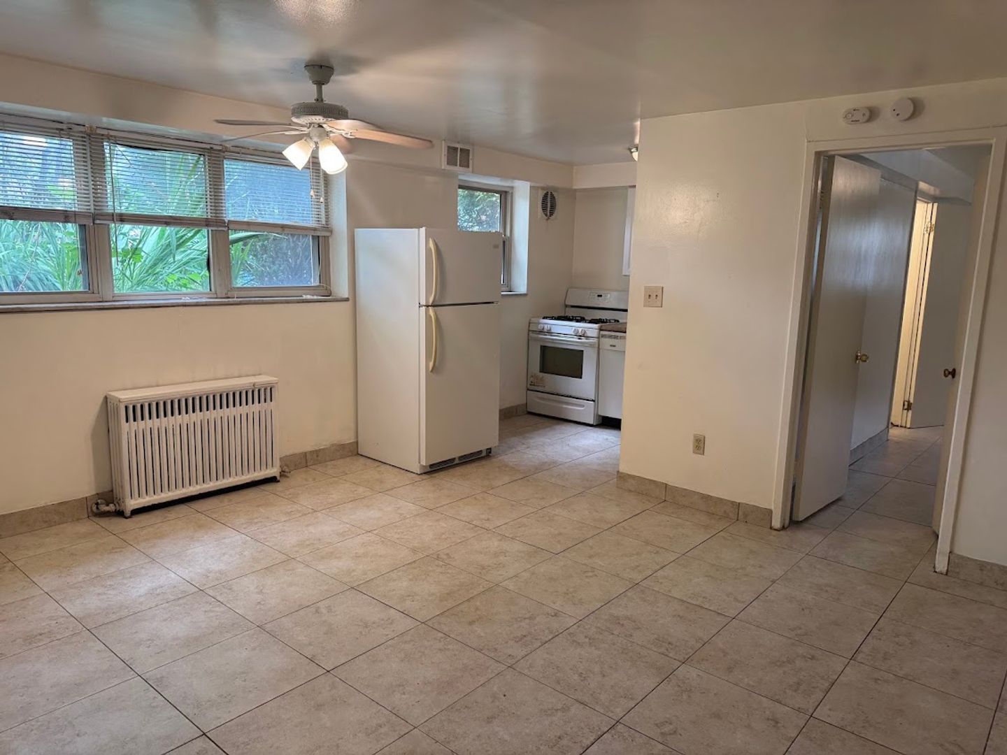 2355 Eldridge St unit SA – photo 2