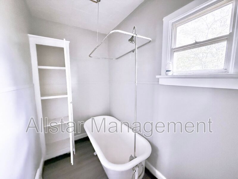 6714 Worley Ave unit 6714 – photo 3