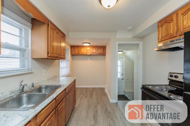 12404 Willard Ave – photo 3
