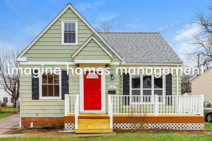 447 E 330th St – photo 1