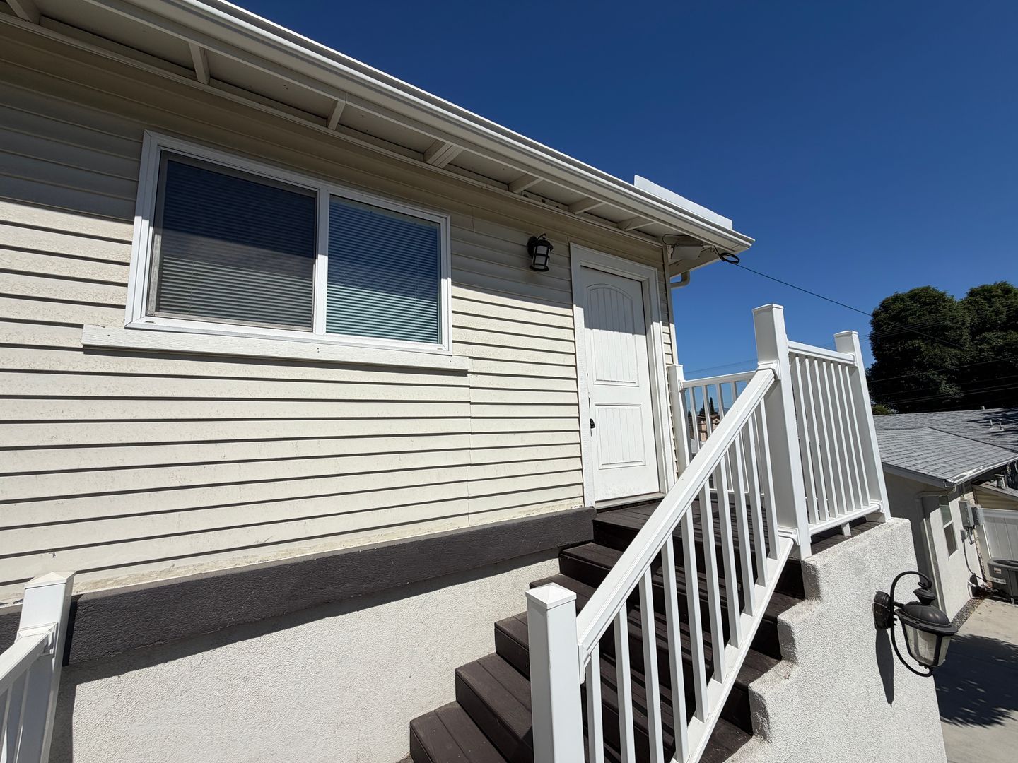 25461 Cole St unit Unit 2 – photo 2