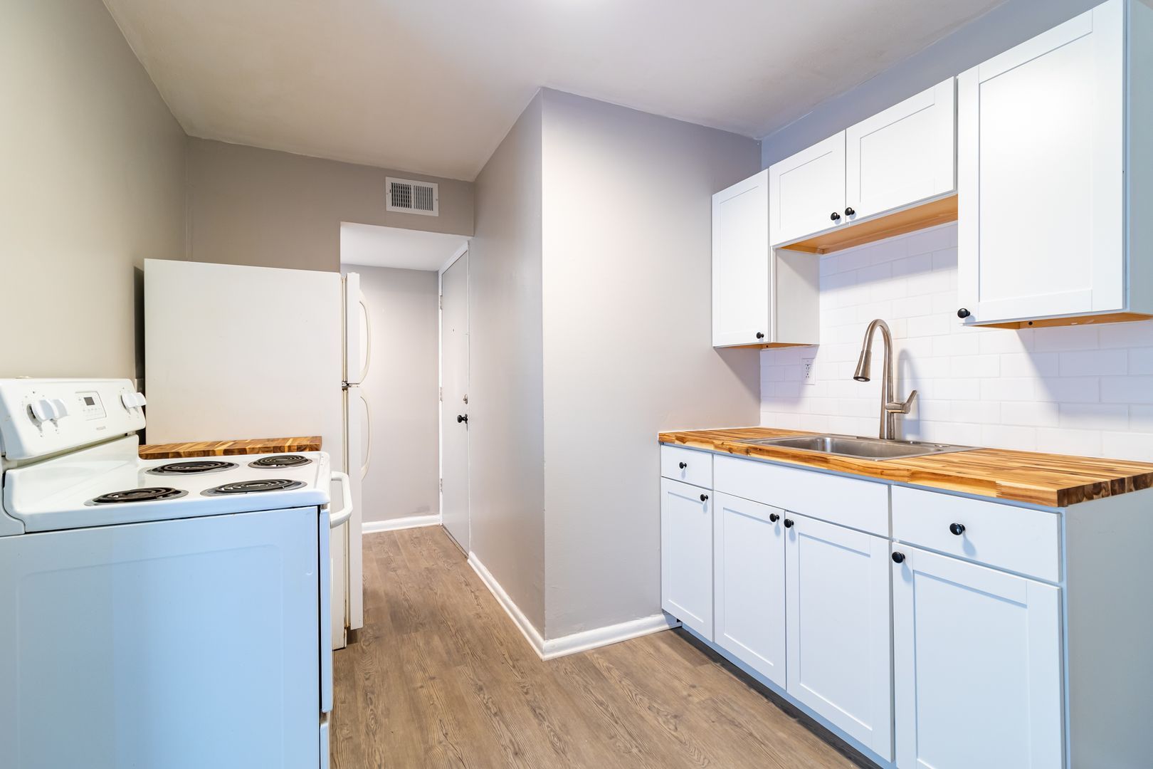 4060 Park Fulton Oval unit 723 – photo 3