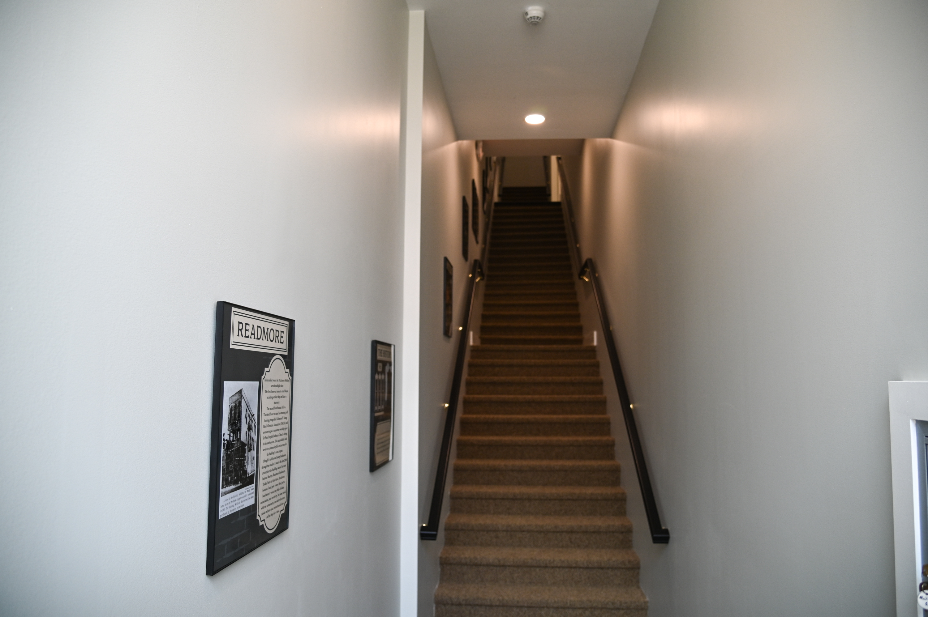 901 1/2 E Main St unit 2 – photo 3