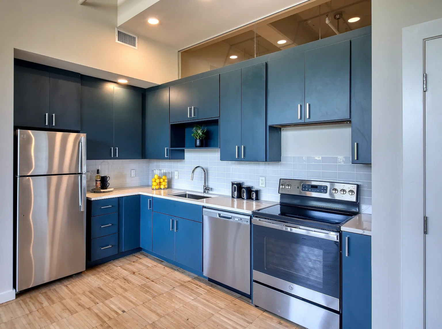 Model Tobacco Lofts – photo 3