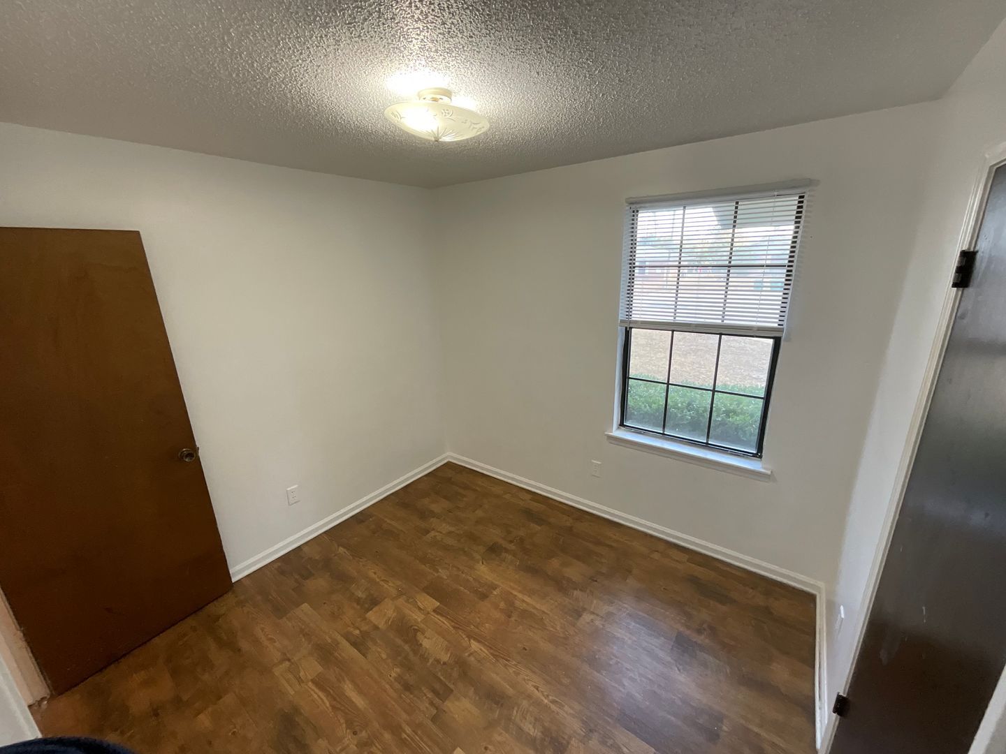 4229 Village Ct – photo 5