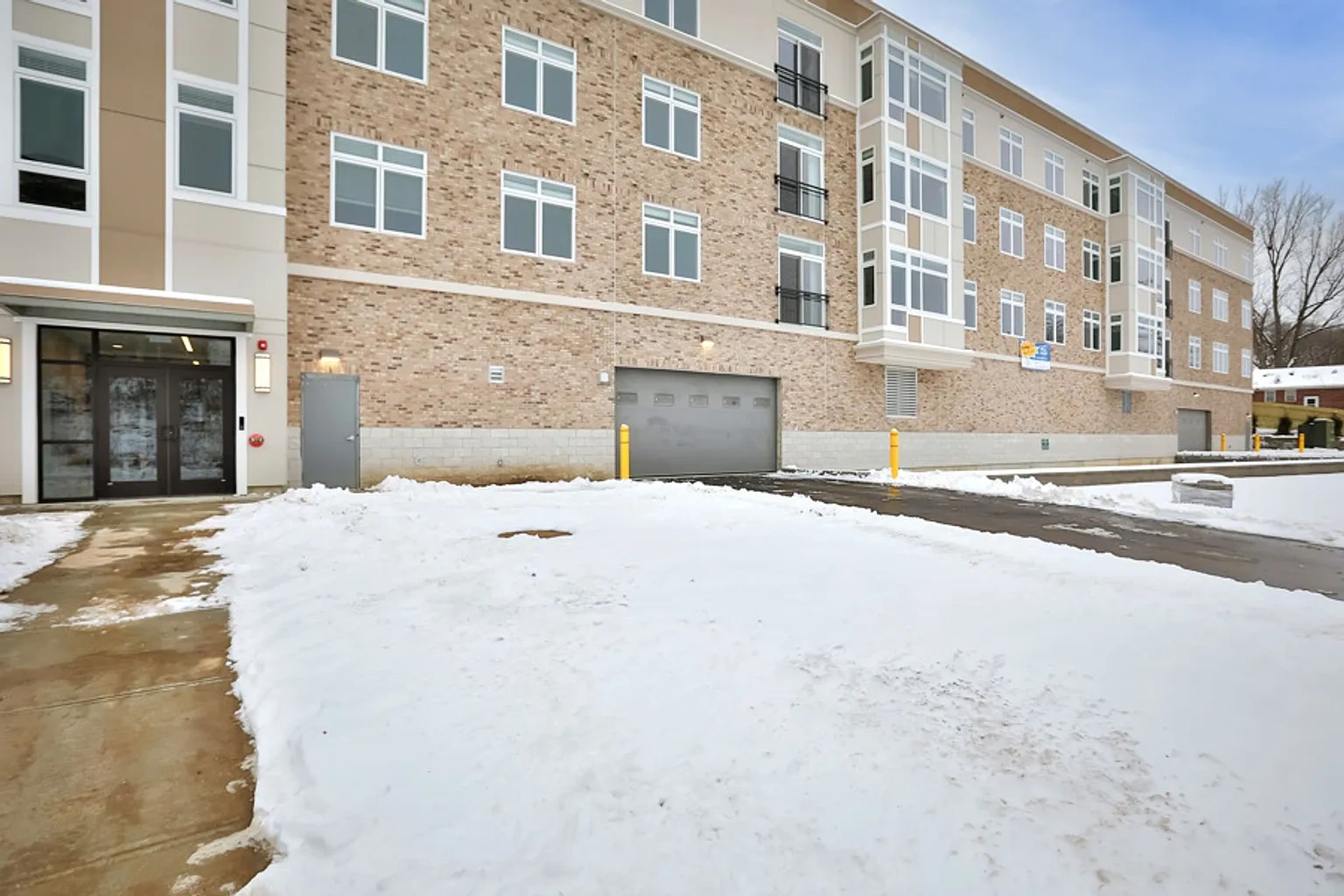 The Reserve on Hackett Apartments – photo 4