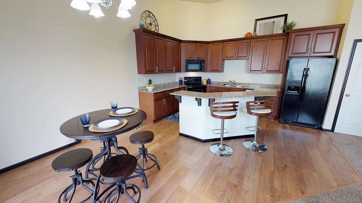 Town Square Townhomes – photo 4