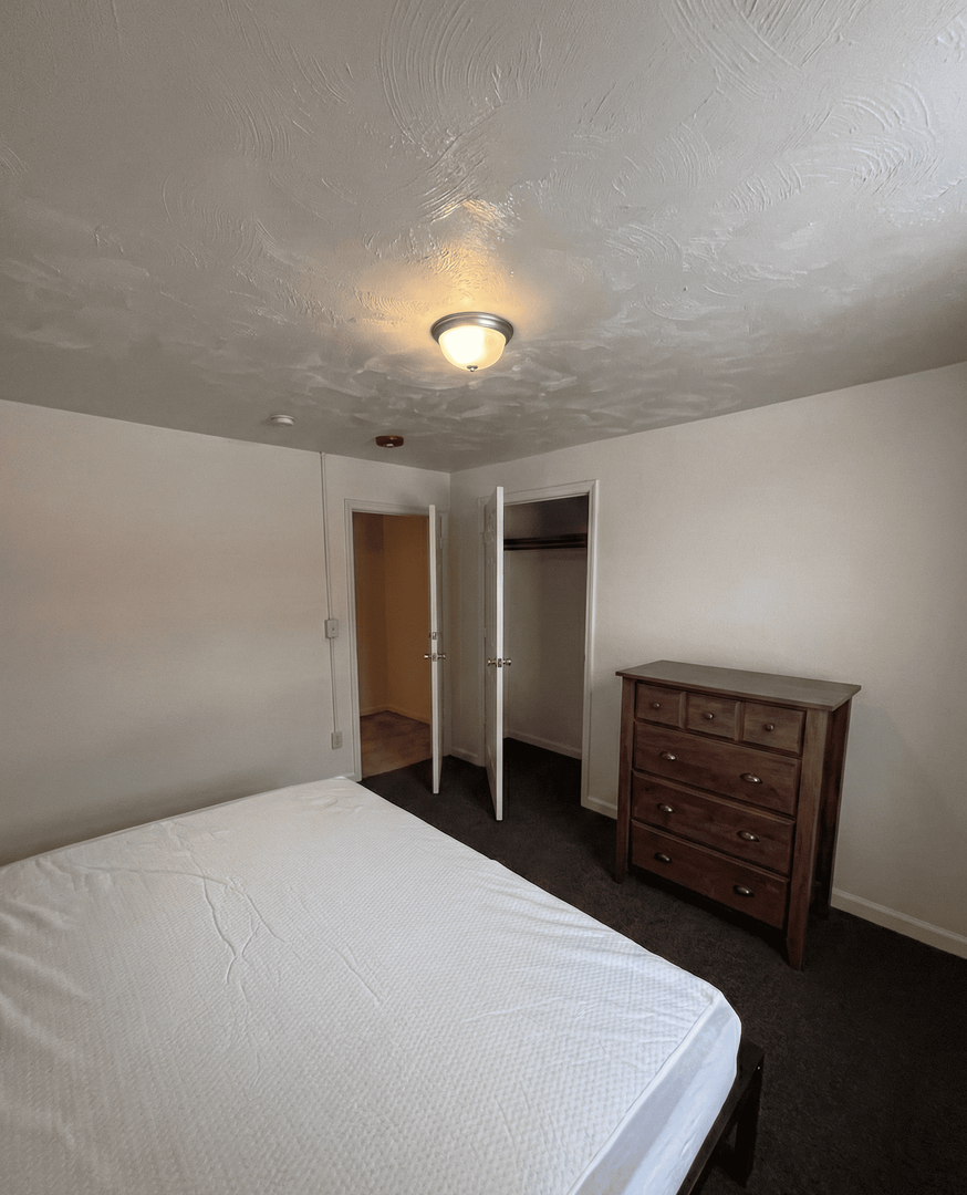 215 Cornish Dr unit 1-210 – photo 4