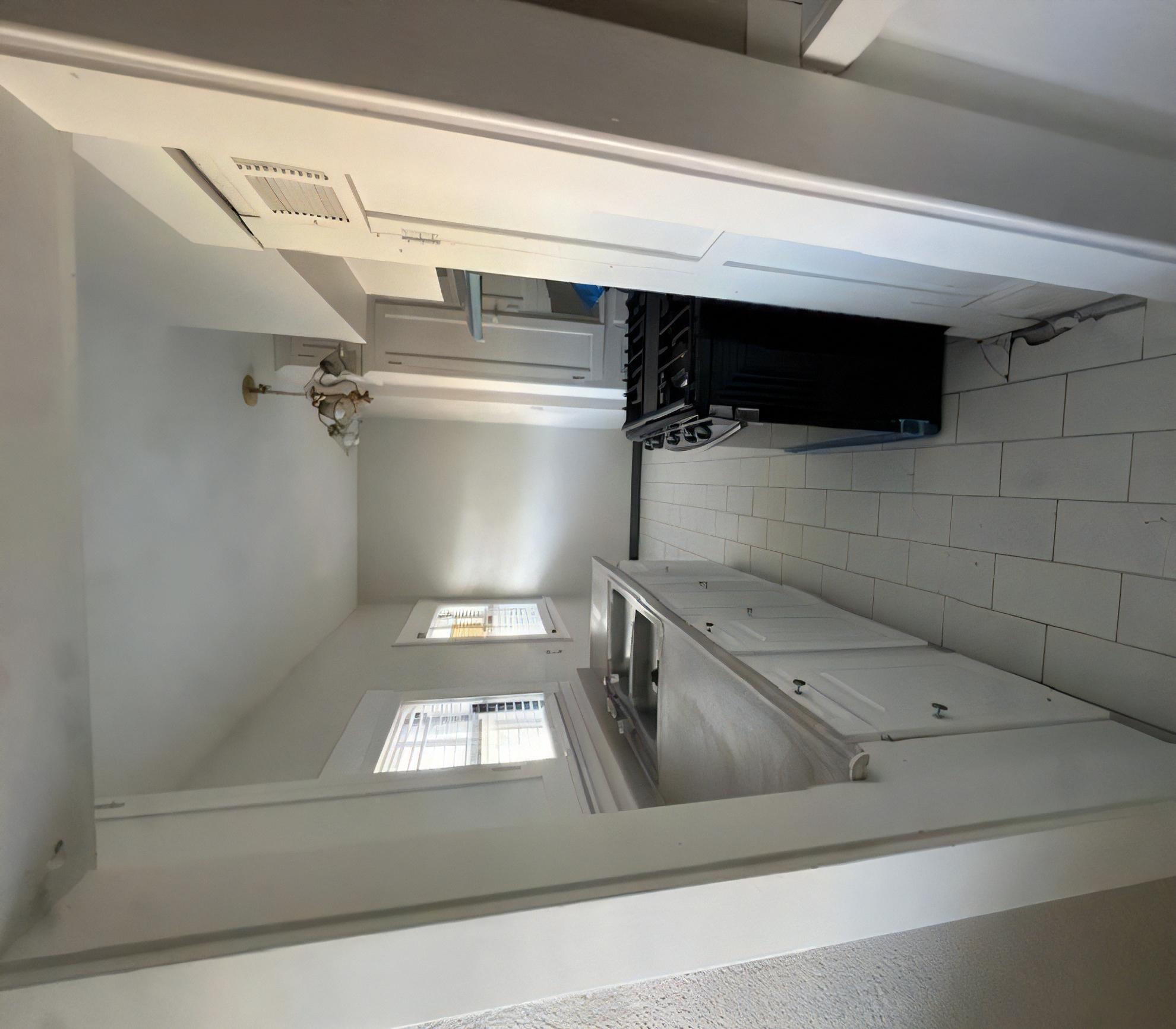 217 E Willow St – photo 5