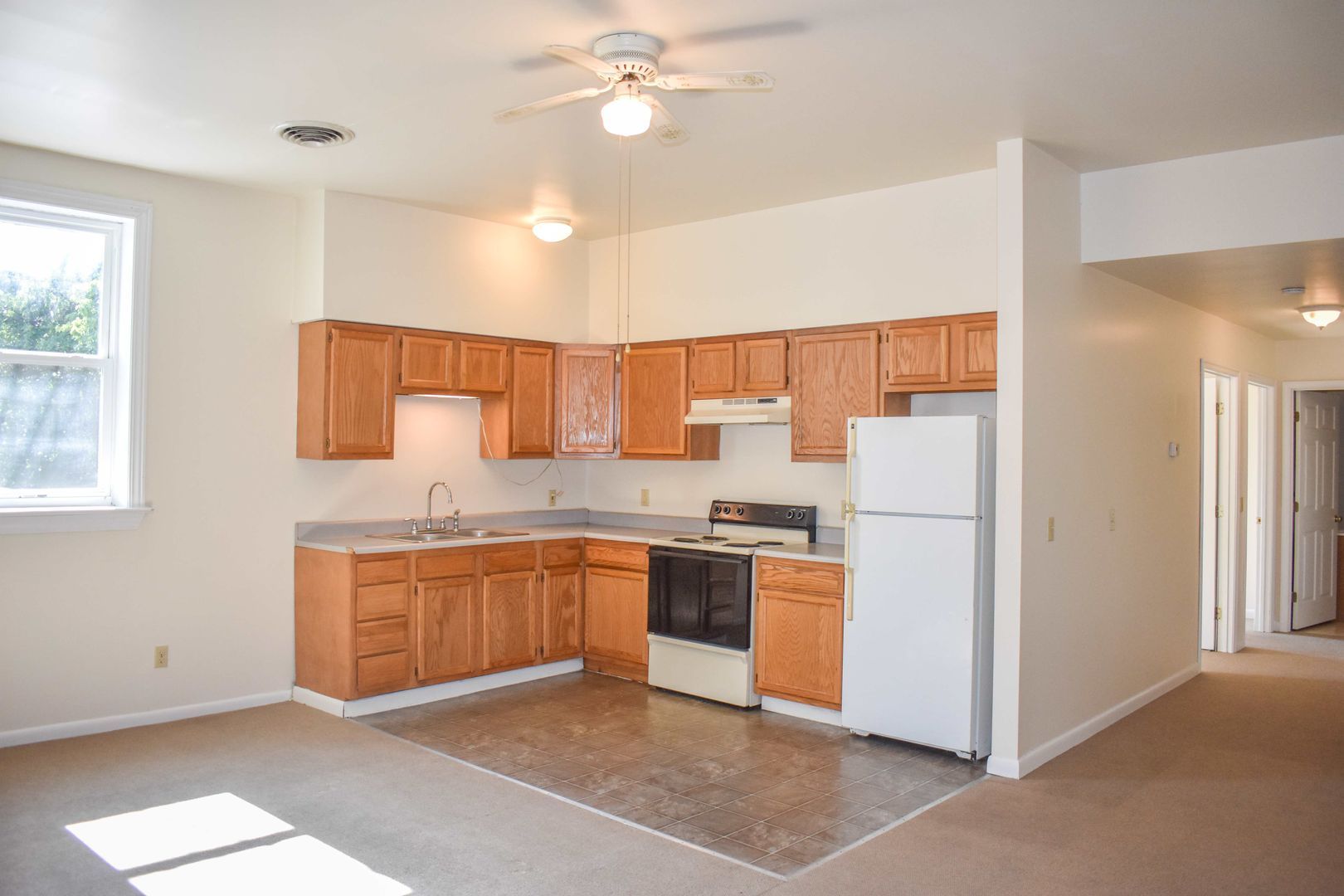 421 Canal St unit Apt A – photo 3