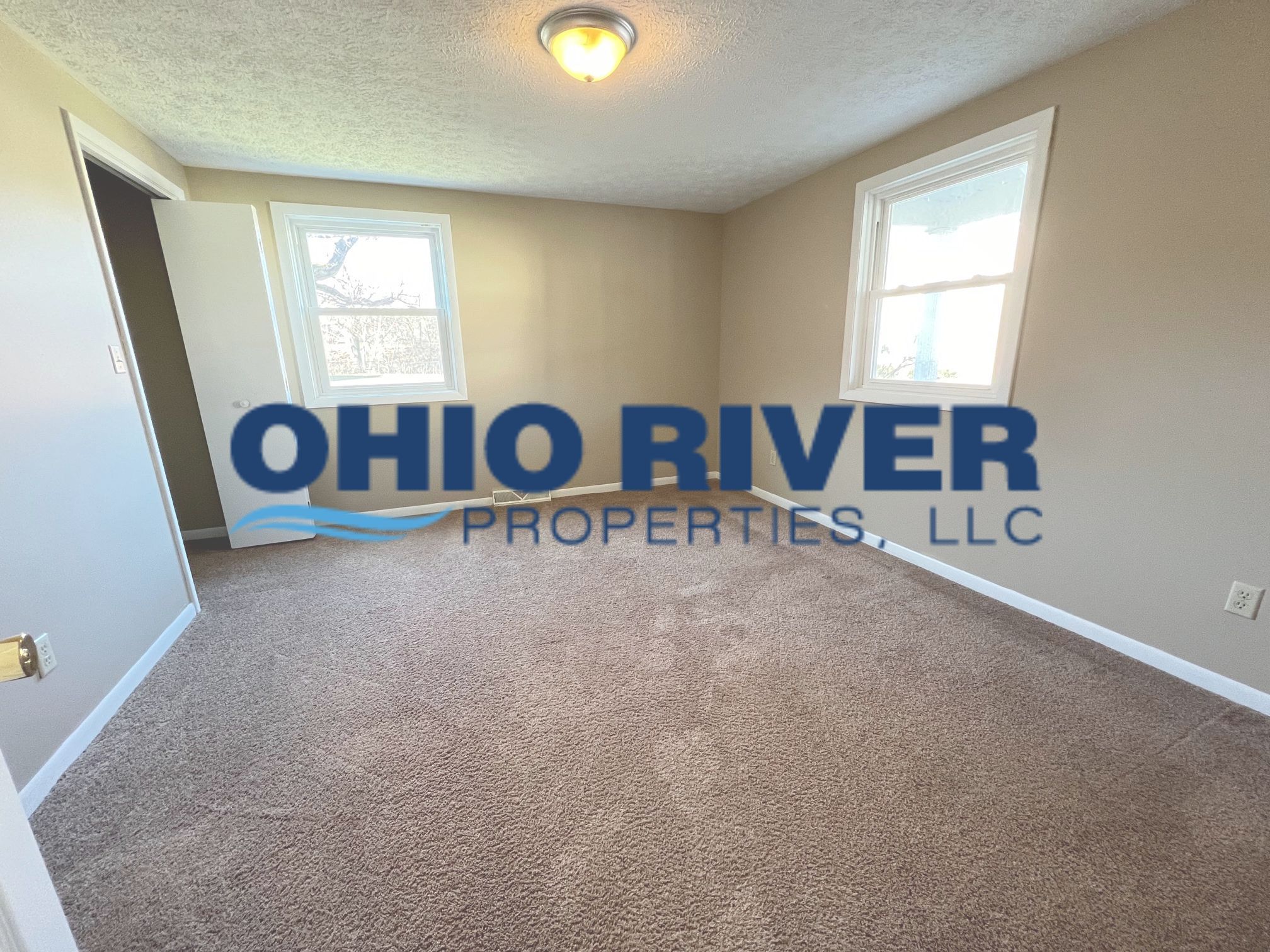 27 Locust Ave unit 1st Floor – photo 3