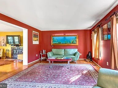 10000 Naglee Rd – photo 5