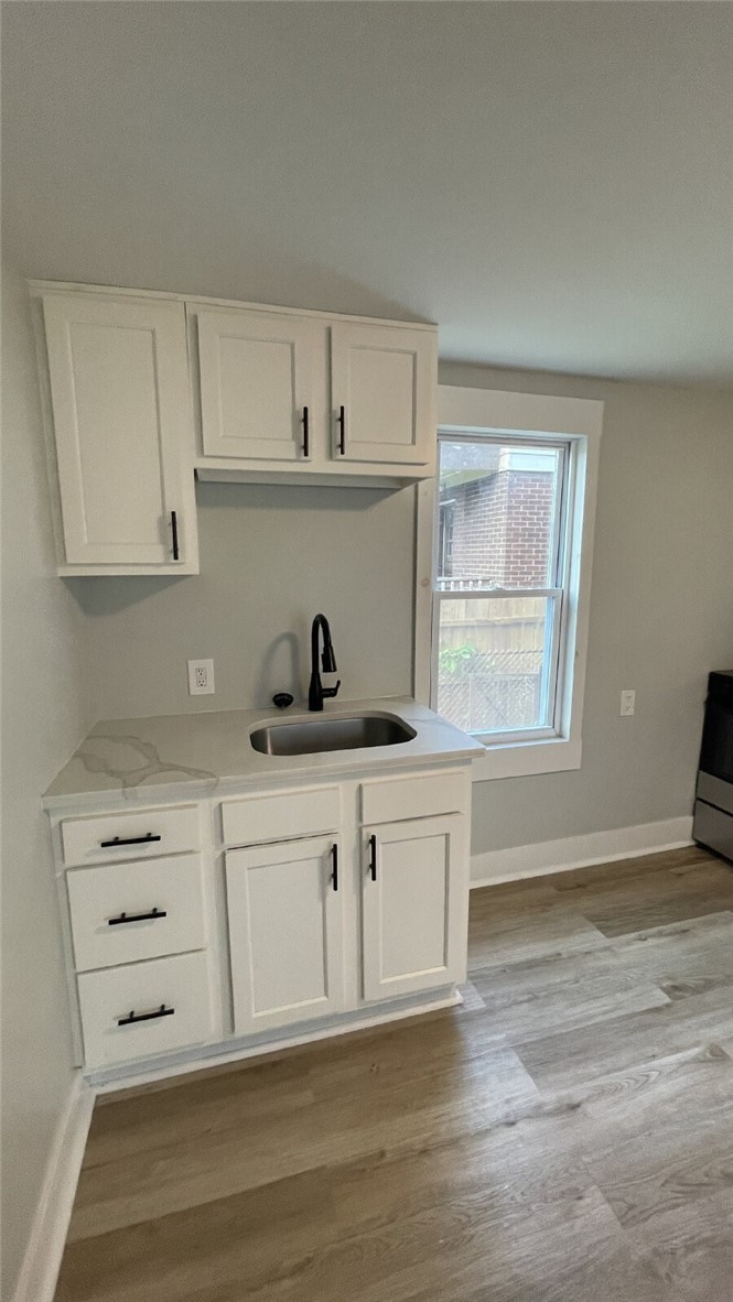 7526 Dickson St – photo 4