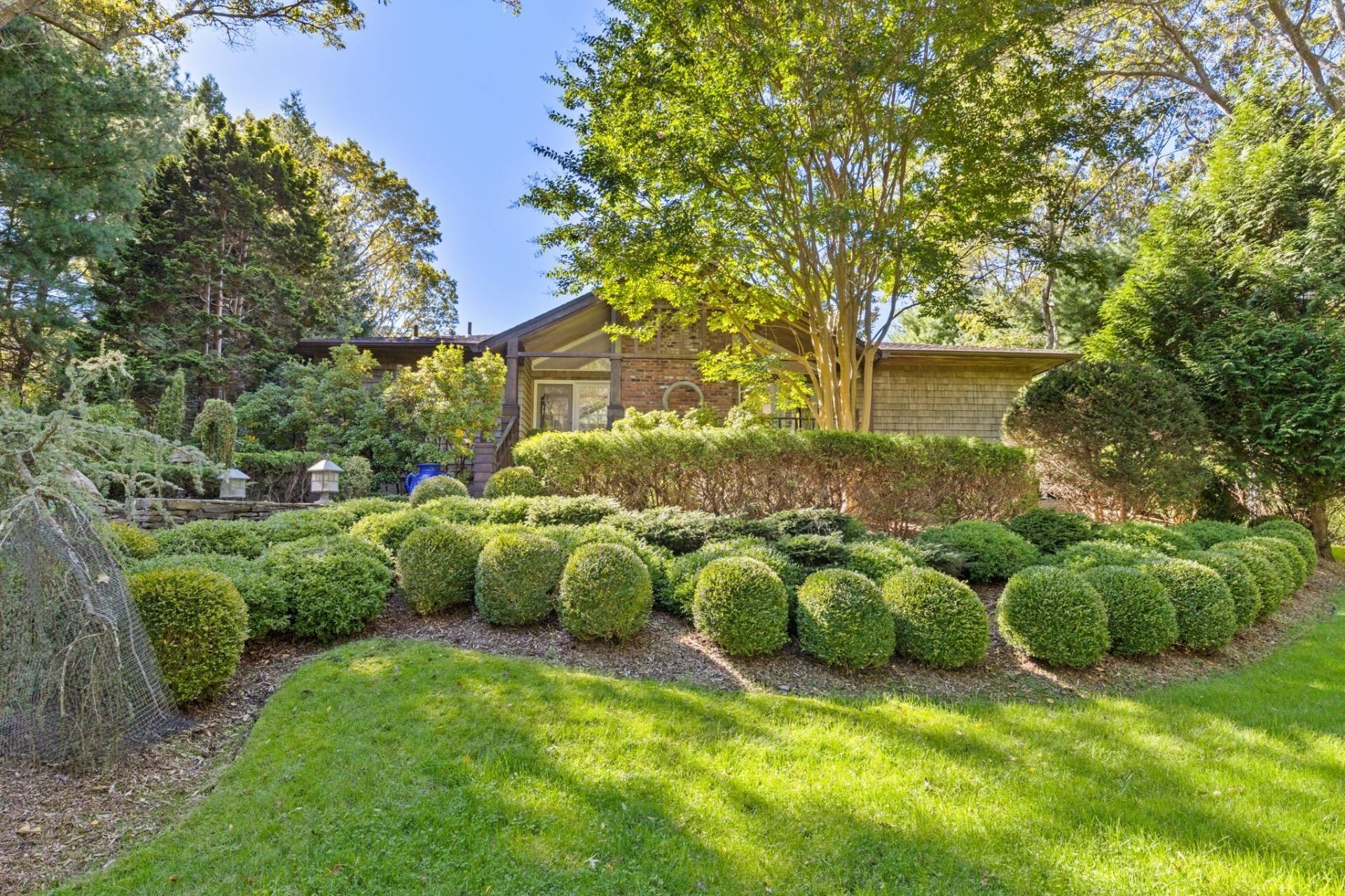 210 Treescape Dr – photo 3