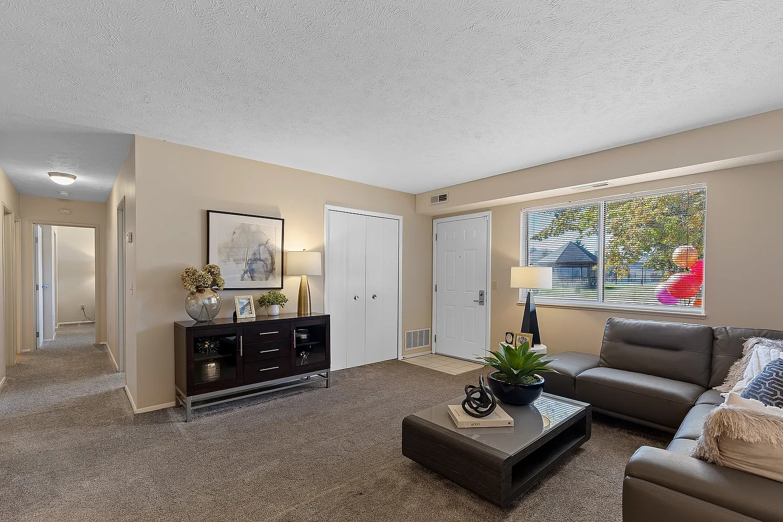 Tamarac Apartments – photo 2