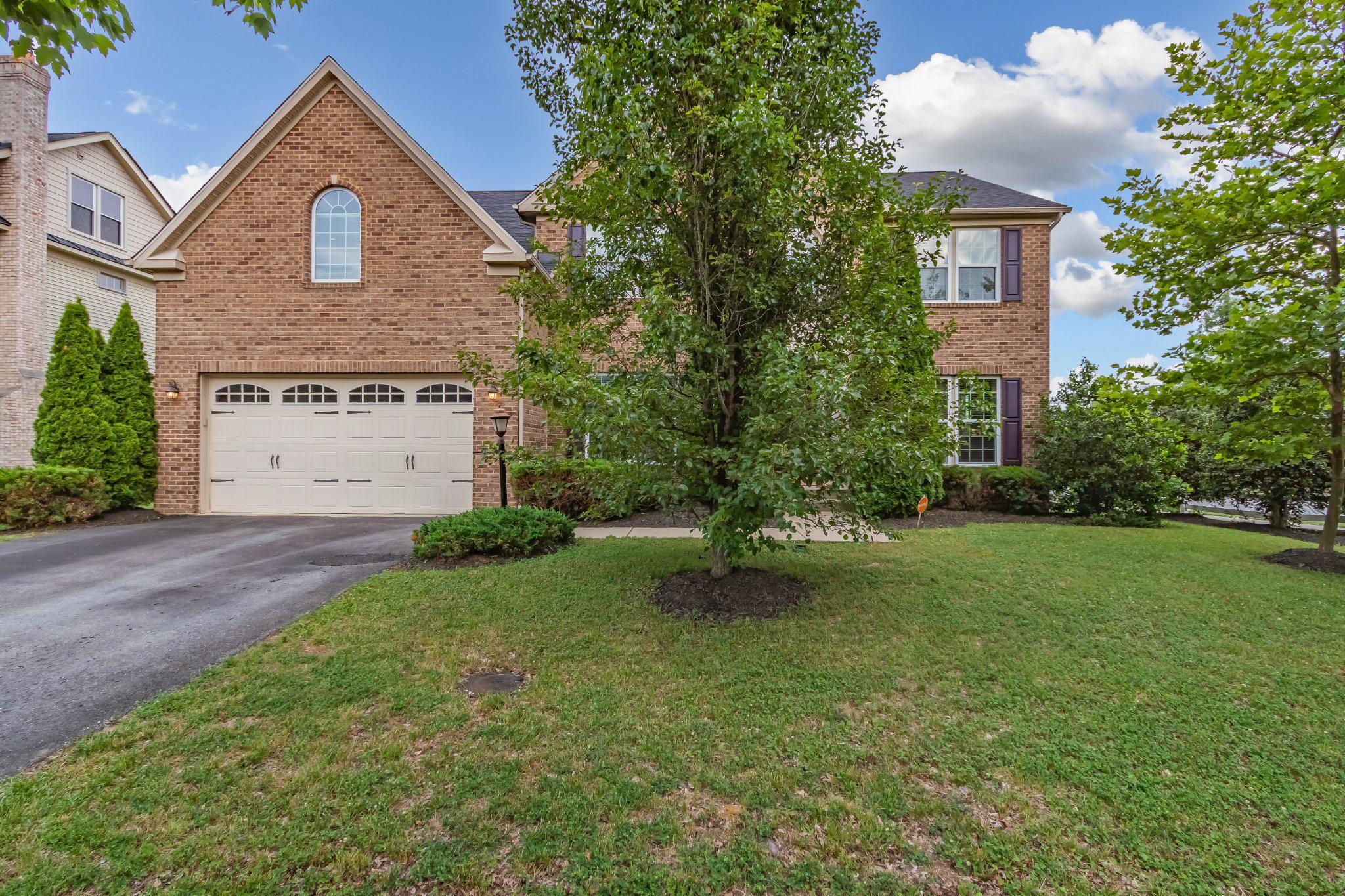 10600 Sugarberry St – photo 1
