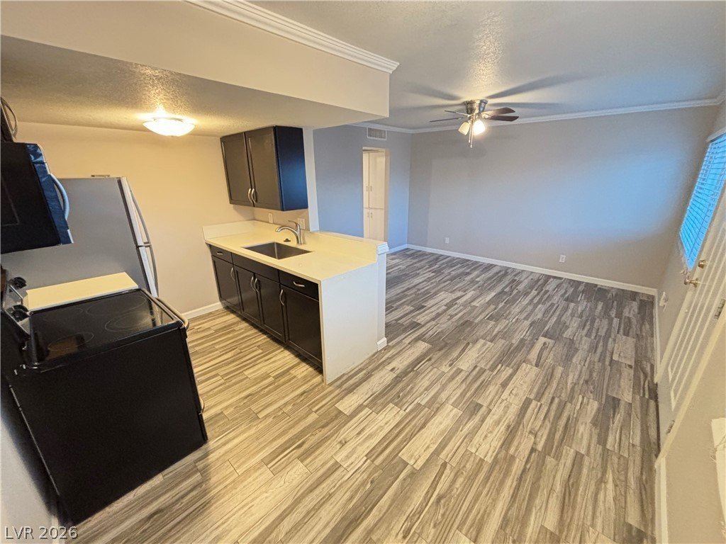1111 S Casino Center Blvd #8 – photo 4
