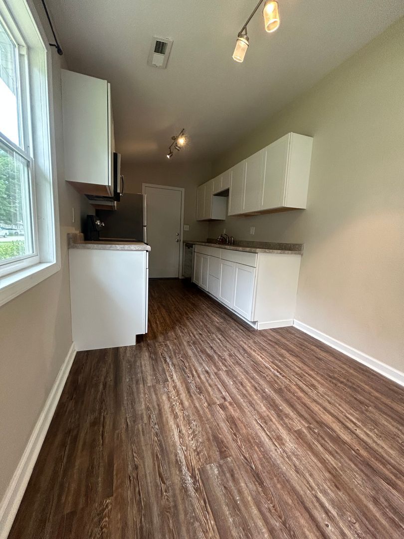 4536 Walter Ave – photo 5