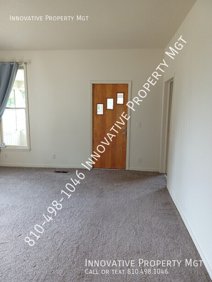 302 Pine St – photo 4