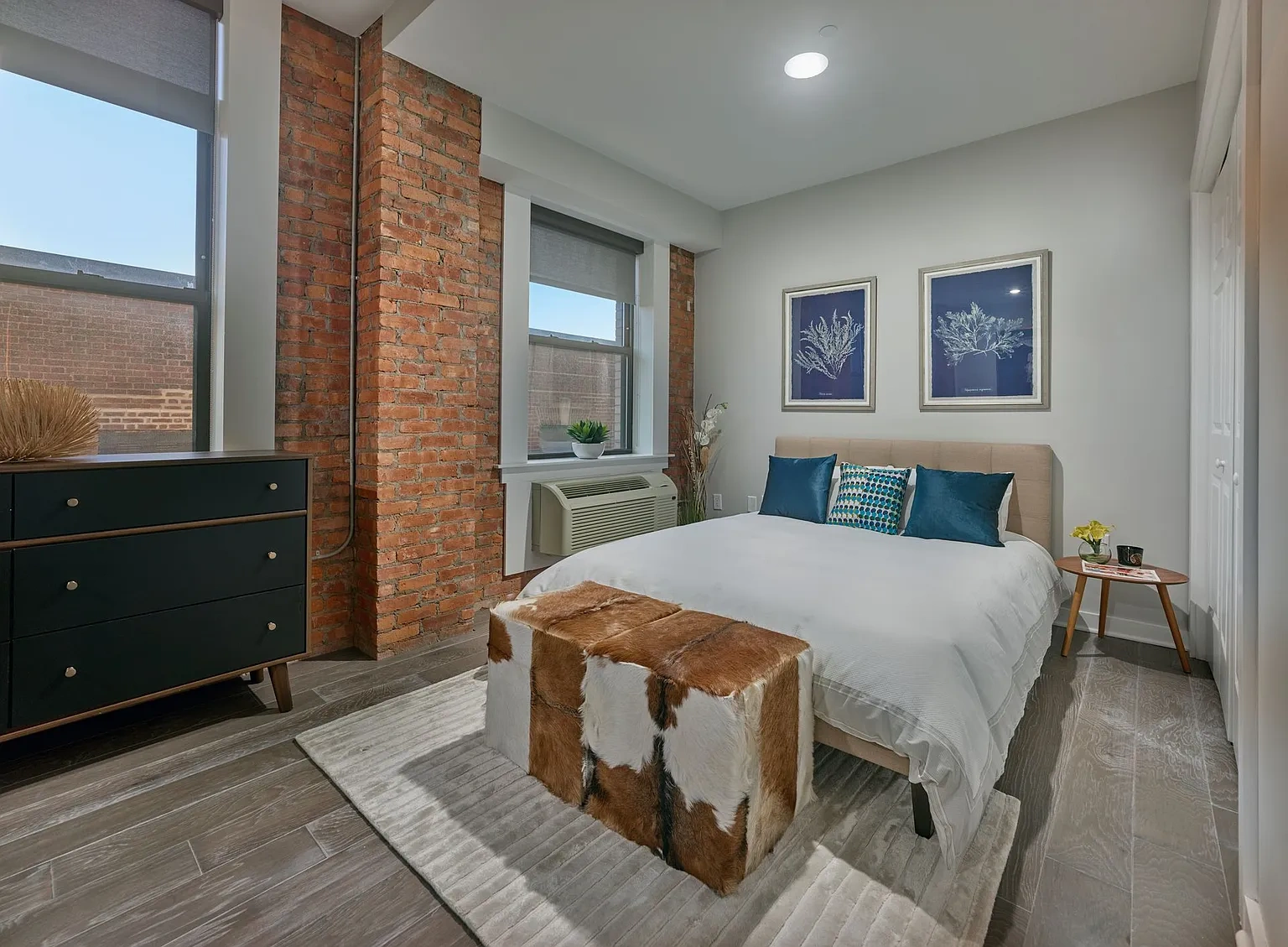 210 Main – photo 4