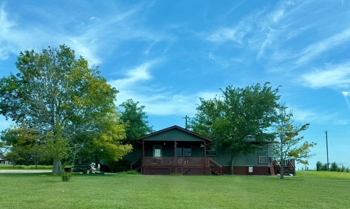 81 Roots Rd – photo 2