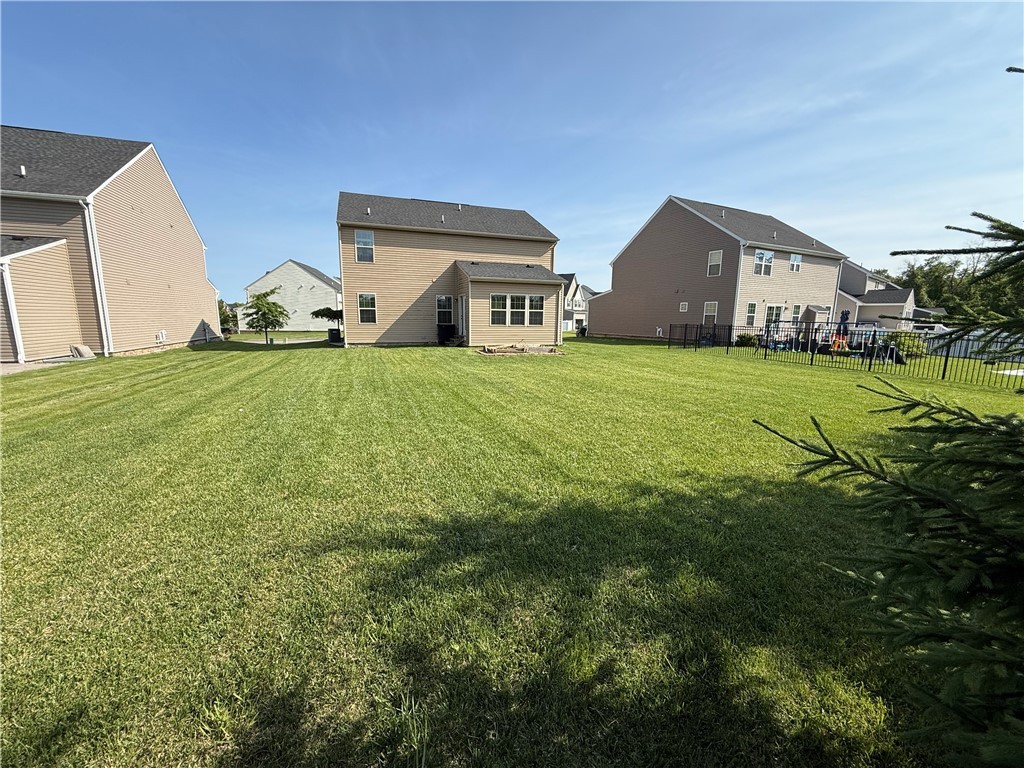 3002 Highpoint Dr – photo 3
