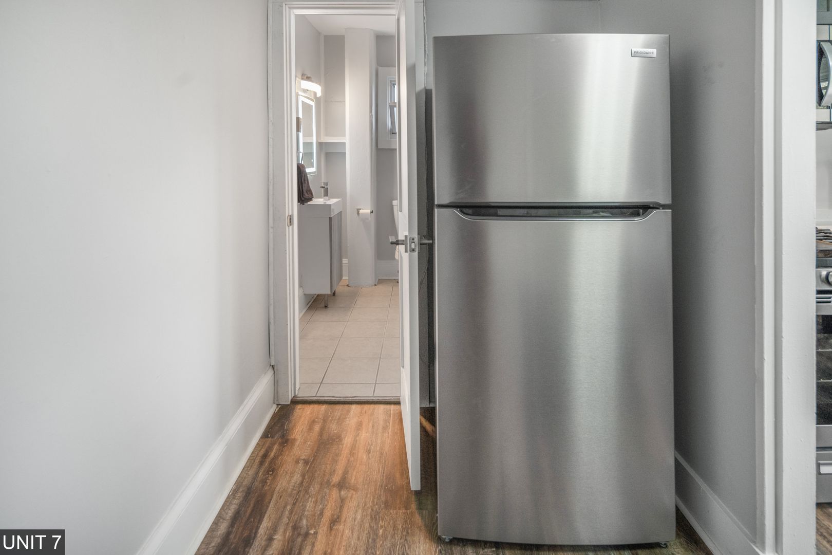 710 Stewart Ave unit Apt 7 – photo 5