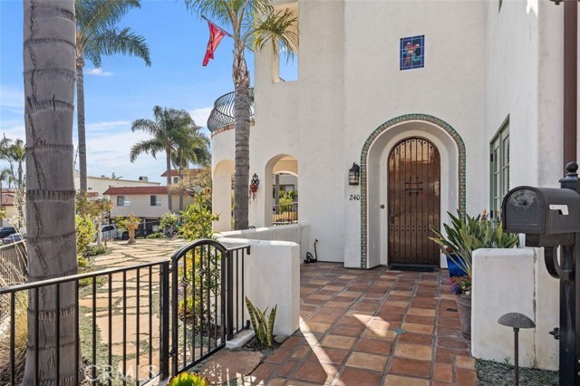 240 Avenida Rosa unit B – photo 1