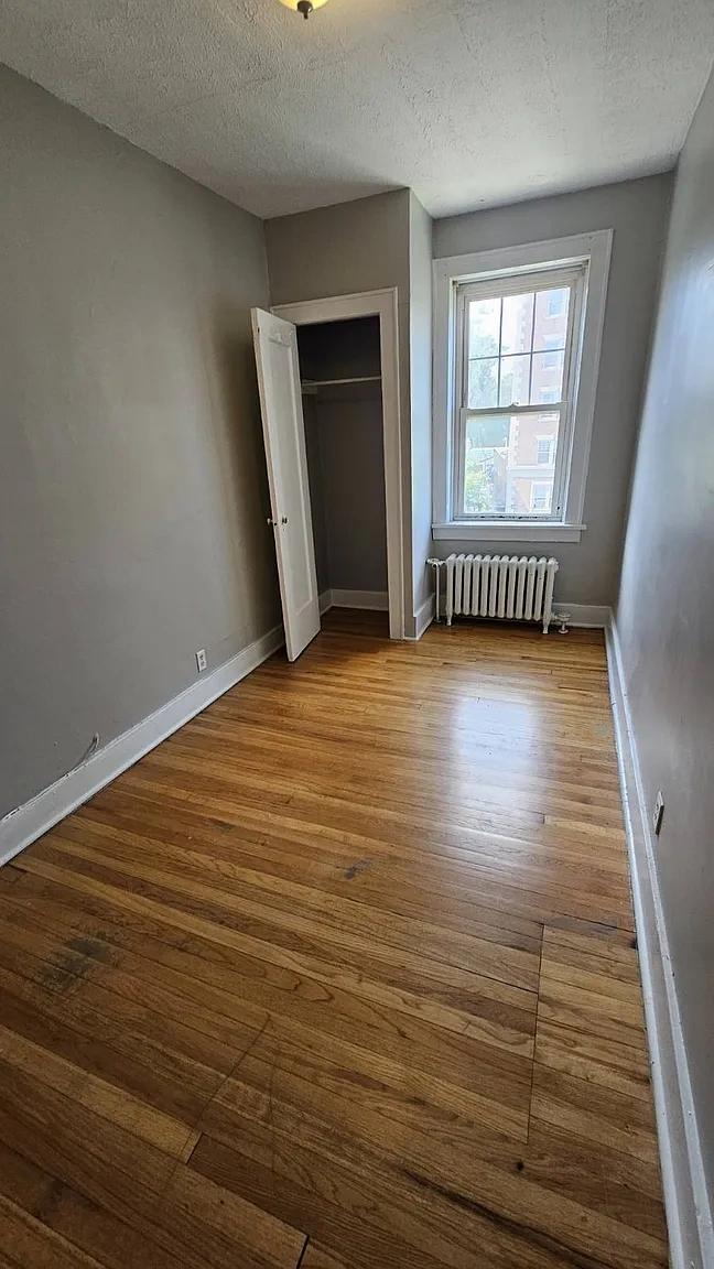 6 South Lake Ave – photo 1